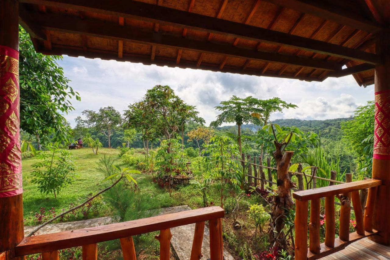 Ayu Hill Bungalows Ped Exterior photo